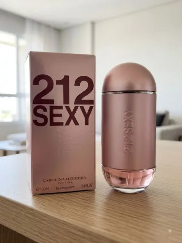 Perfume 212 Sexy Feminino 100ml EDP - Novo e Lacrado