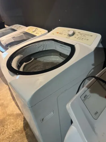 Vendo máquinas de lavar com garantia de três meses