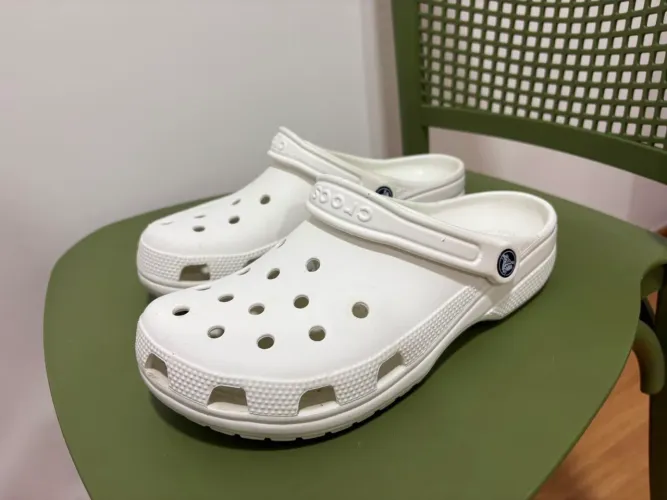 Crocs Branca Original - Tam. 39 | R$ 120 