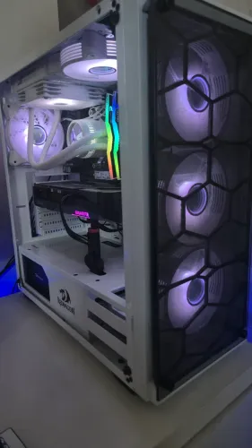 Gabinete Redragon Well Jack