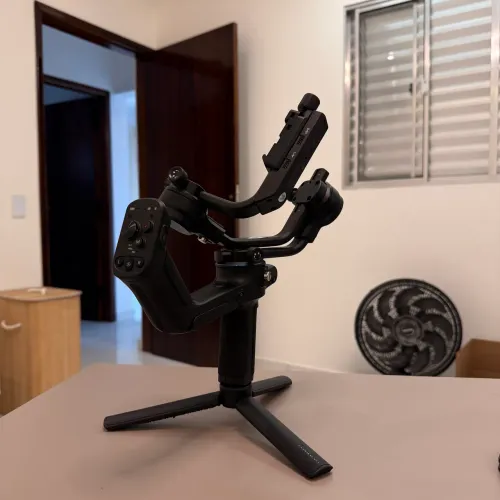Gimbal FeiyuTech SCORP-C Seminovo - Pouquíssimo Uso