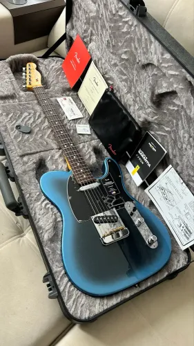 Zerada! Fender American Professional 2 Dark Telecaster