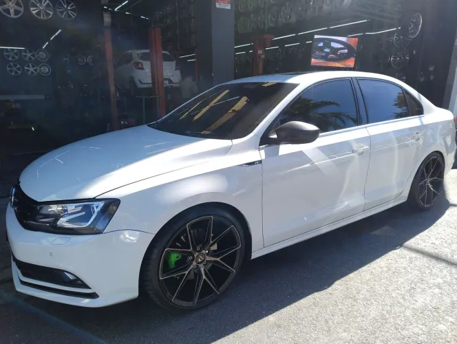 Volkswagen Jetta Highline 2.0 TSI 16V 4P Tiptronic 2015