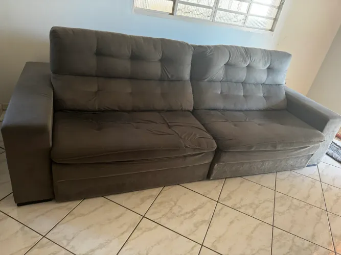 Sofá retrátil
