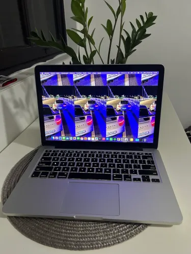 MacBook Pro 13 retina core i7 