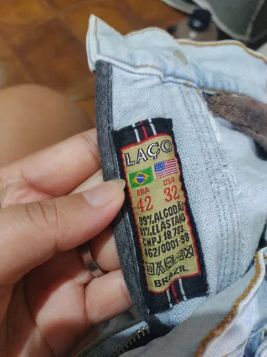 Calça country carpinteira marca "Laço"