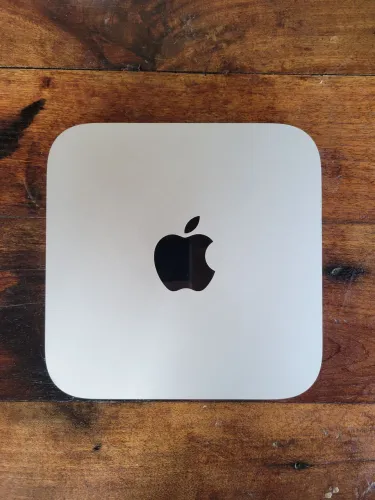 Mac mini M2 - 256GB/16GB + Magic Keyboard