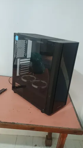 Gabinete gamer THERMALTEK