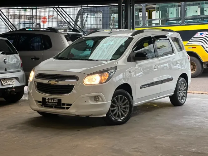Chevrolet Spin Advantage 1.8 8V Econo.flex 5P Aut. 2014