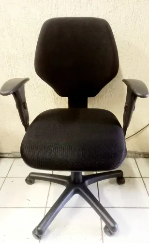 Cadeira Escritório Flexform em ótimo estado