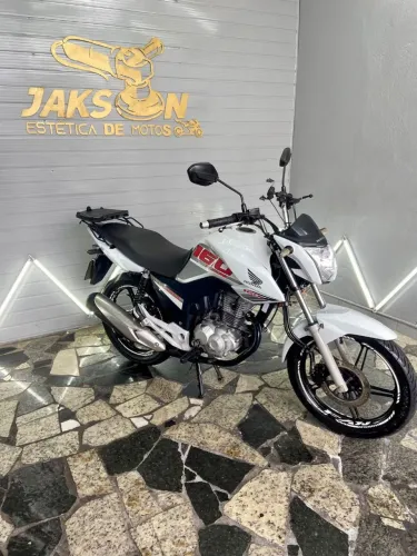 Moto muito conservada