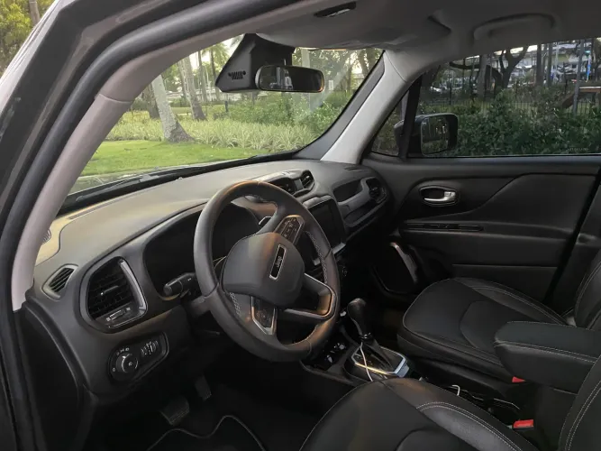Jeep Renegade Long. T270 1.3 TB 4X2 Flex Aut. 2022