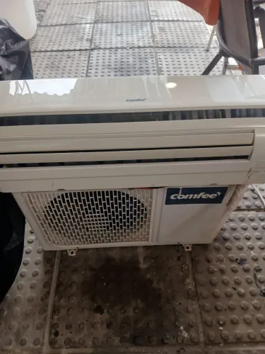 Ar Condicionado perfeito estado