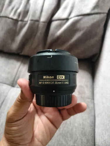 Nikon DX AF-S Nikkor 35mm 1:1.8G