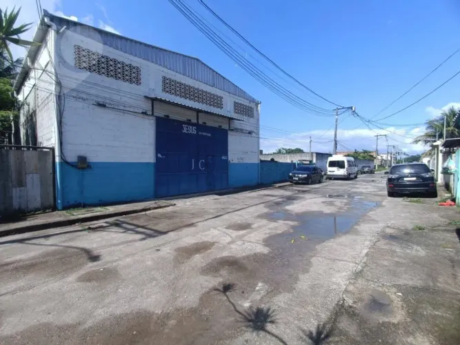 Galpão à venda, 374 m² por R$ 550.000,00 - Boa Vista - São Gonçalo/RJ