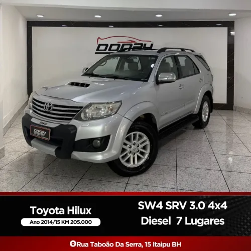 Toyota Hilux SW4 SRV D4-d 4X4 3.0 TDI Dies. AUT 2015