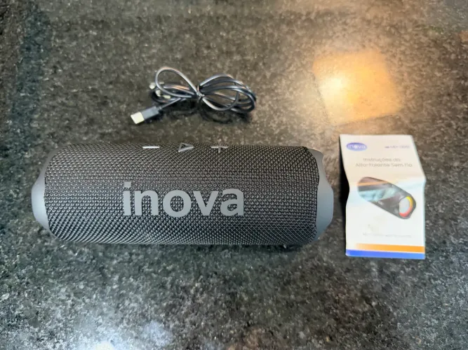 caixa de som INOVA luz rgb, resistente à água