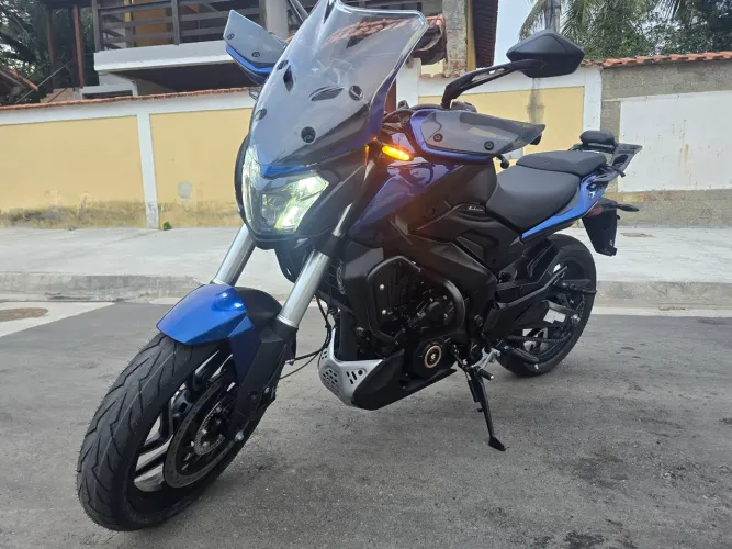 Vendo Bajaj Dominar D400 pouco rodada