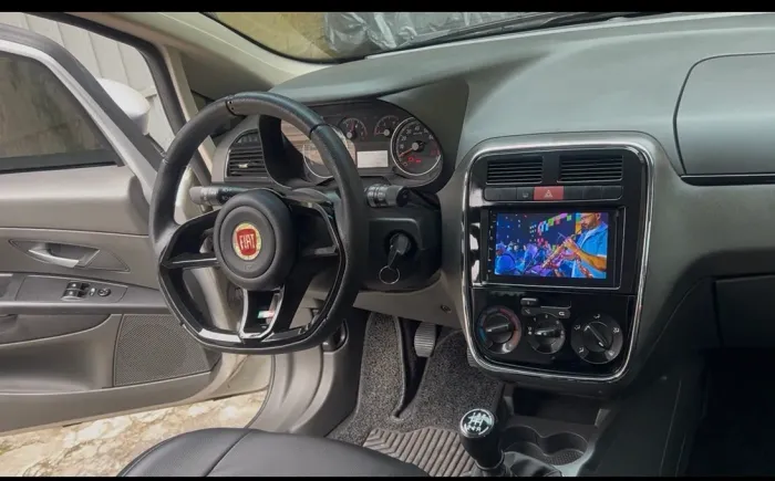 Fiat Punto ELX 1.4 Fire Flex 8V 5P 2010