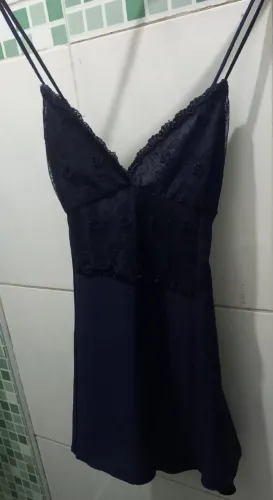 Vestido Azul Marinho com Renda Florida