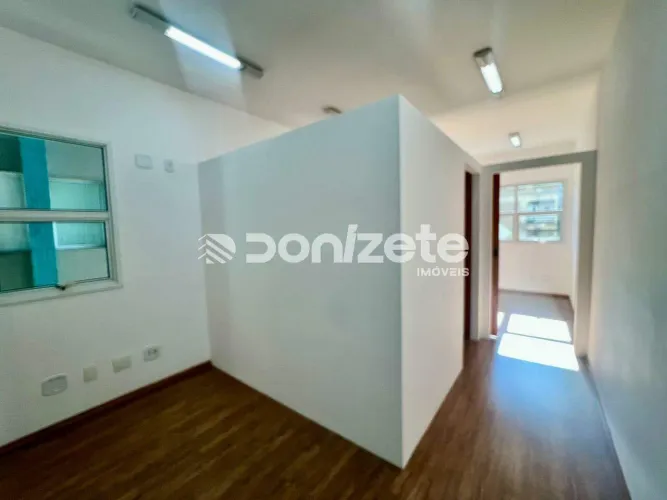 Sala Comercial à venda na Vila Guiomar (Santo André) | 38m² | 1 vaga | Portaria 24h