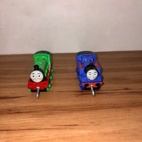 Lote 2 Trens Thomas e Seus Amigos Percy e Belle