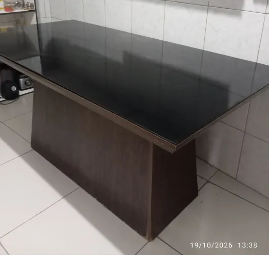 Mesa tampo de vidro