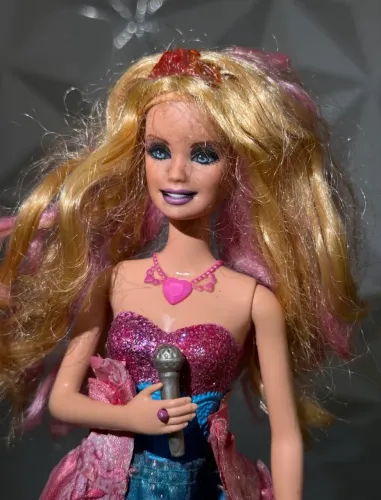 boneca barbie tori a princesa e a pop star pra restauro