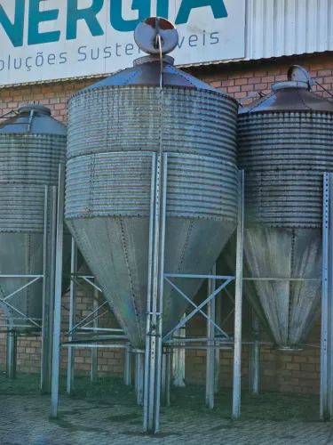 Silo Metálico Galvanizado - Fundo Cônico - 15 a 17 T