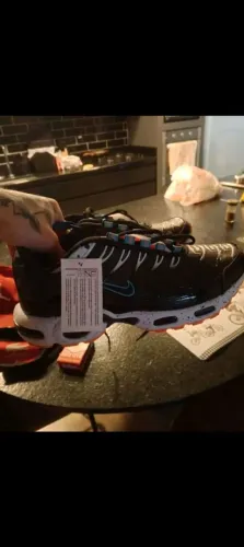 TÊNIS NOVO NIKE TNS