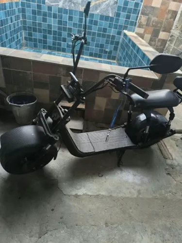 vendo escooter barato, pq.esta SEM BATERIA, 3.500