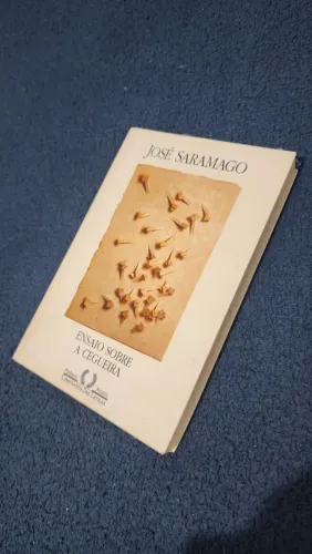 Livro Ensaio sobre a Cegueira - Saramago