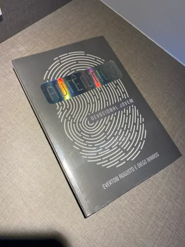 Livro Autêntico - Devocional Jovem