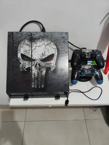 PS4 FAT 825 GB PERSONALIZADO 