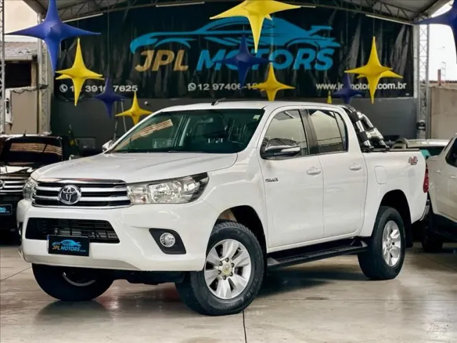 Toyota Hilux CD SRV 4X4 2.8 TDI Diesel Aut. 2016