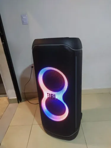 Caixa acústica JBL 1.100 Watts 