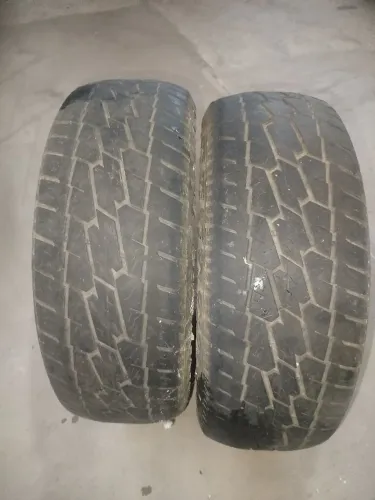 Carros pneus oportunidade
