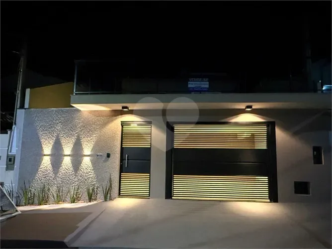 Casa à venda com 2 quartos em Jardim Porangaba, Águas de São Pedro