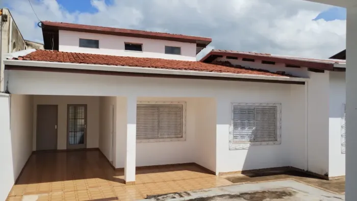 Casa para Venda em Mogi Guaçu, Loteamento Parque Itacolomy, 4 dormitórios, 1 suíte, 4 banh