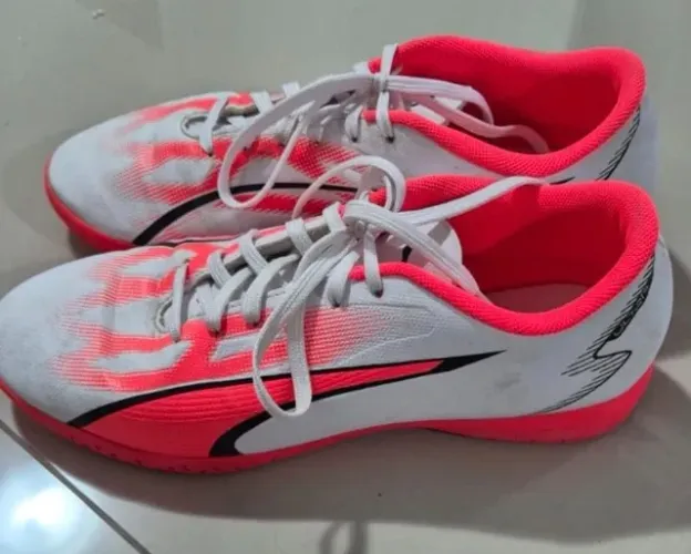 Tênis puma Futsal