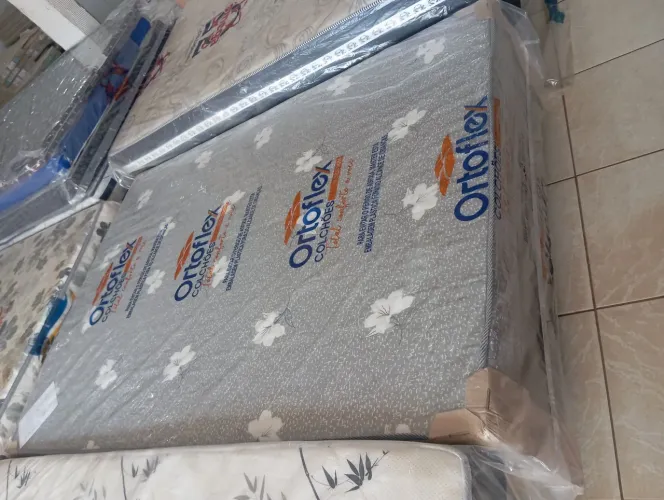 Cama box casal nova espuma grossa 