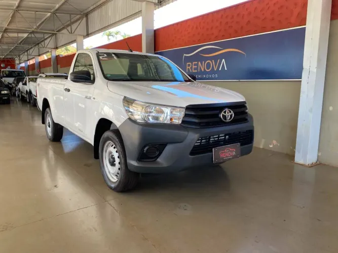 Toyota Hilux CS 4X4 2.8 TDI Diesel Mec. 2021