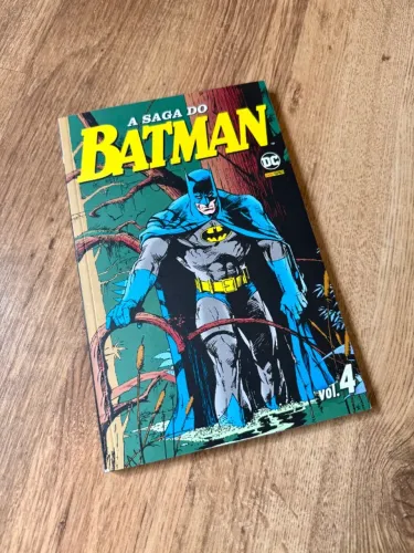 HQ: A Saga do Batman - Vol. 4