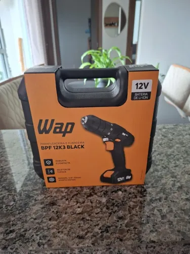 Kit Parafusadeira WAP Bivolt 12V na Maleta - Zero na Caixa!