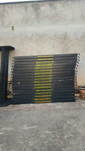 Piso metálico para andaimes