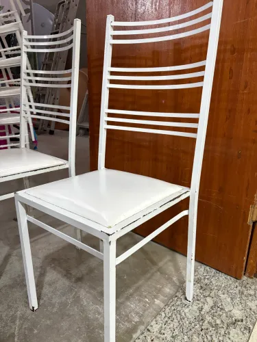 Cadeira de ferro para buffet