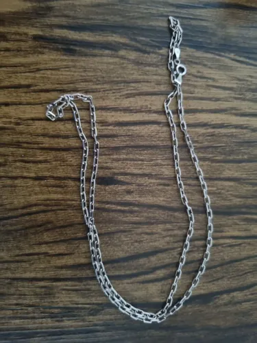 Corrente de prata elo Cartier.