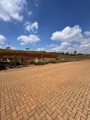 Terreno à venda no Loteamento Santorini, Bairro Conventos, Lajeado-RS
