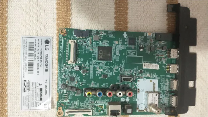 Placa mãe( LG 43lm6300psb)