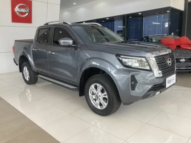 Nissan Frontier XE CD 4X4 2.3 Bi-TB Diesel Aut. 2025